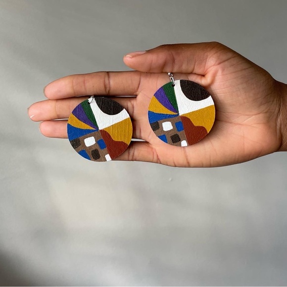 Check them out on my Etsy! https://www.etsy.com/shop/JusticeJewelss - Picture 2 of 2